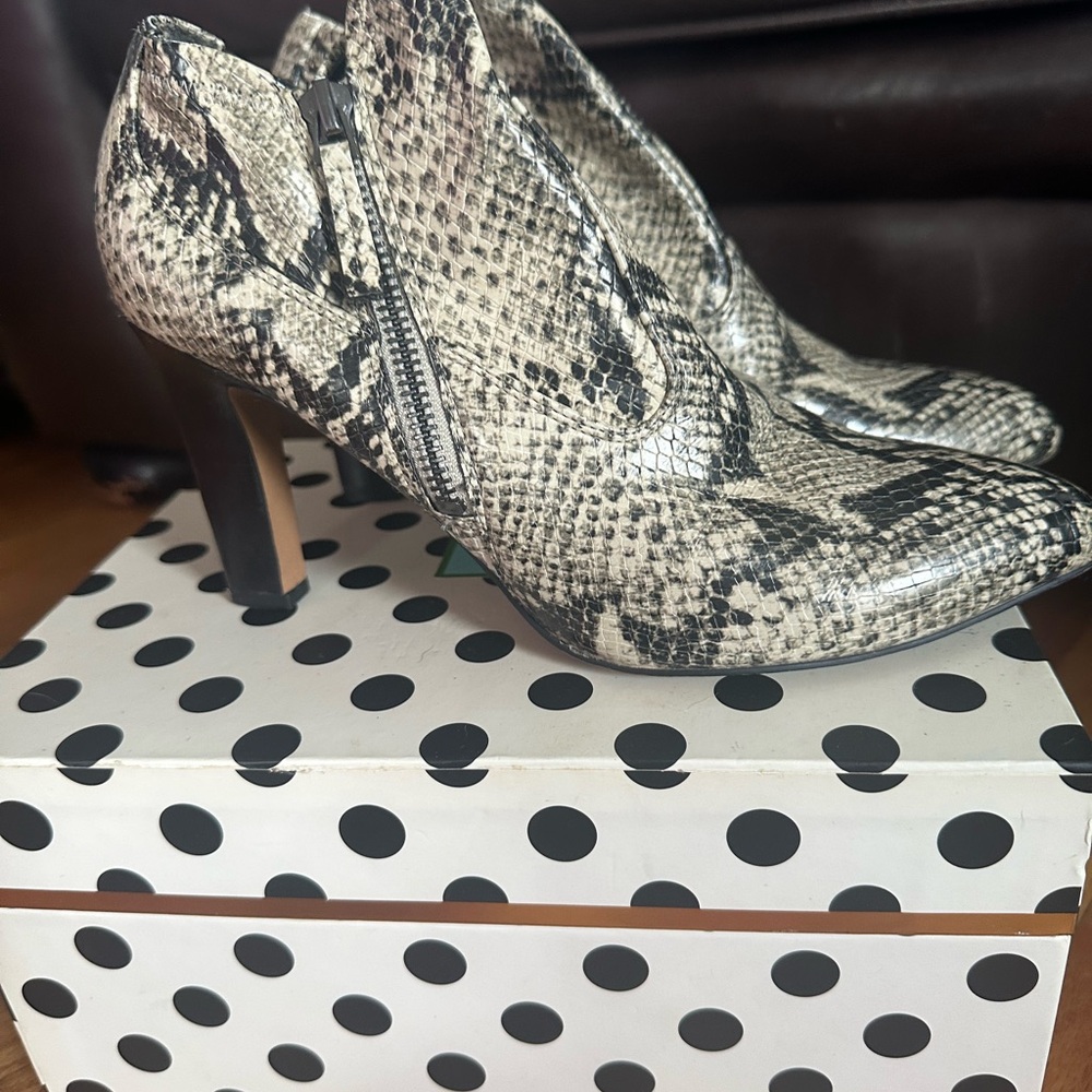 Snakeskin Patterned Ankle Boots